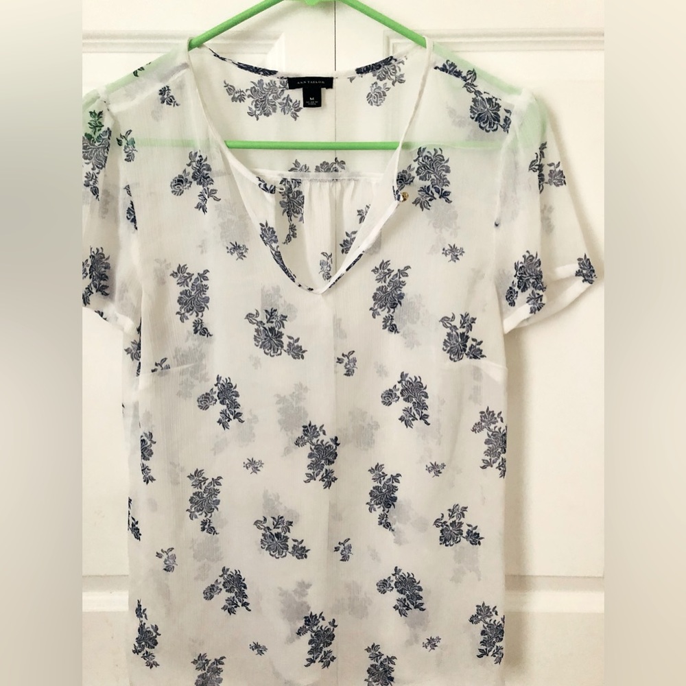 FLORAL TOP